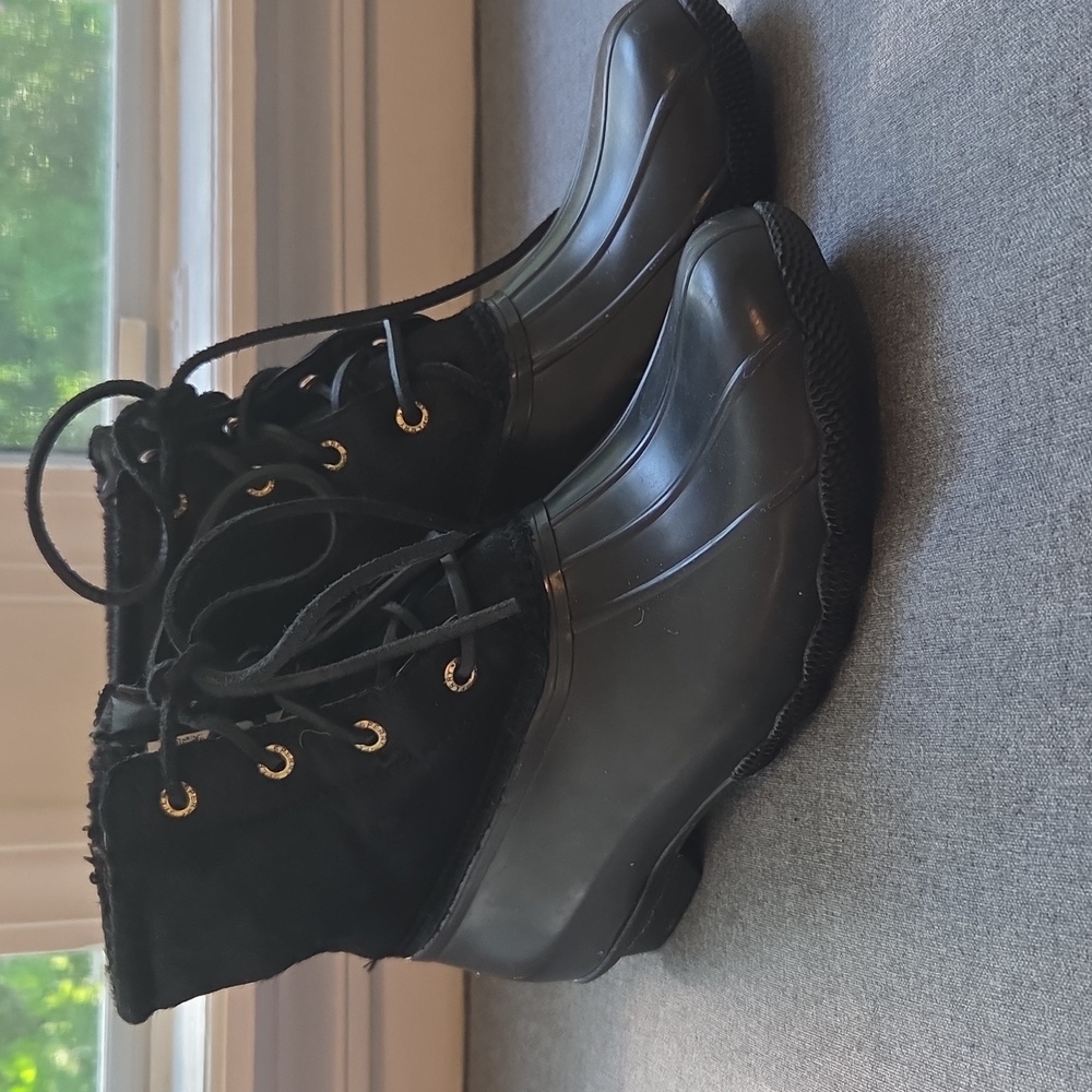 Sperry Lace Up Duck Boots 7.5 W
